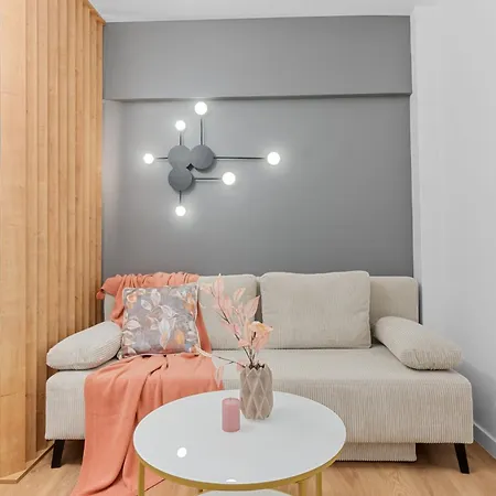 Bellona Studio *